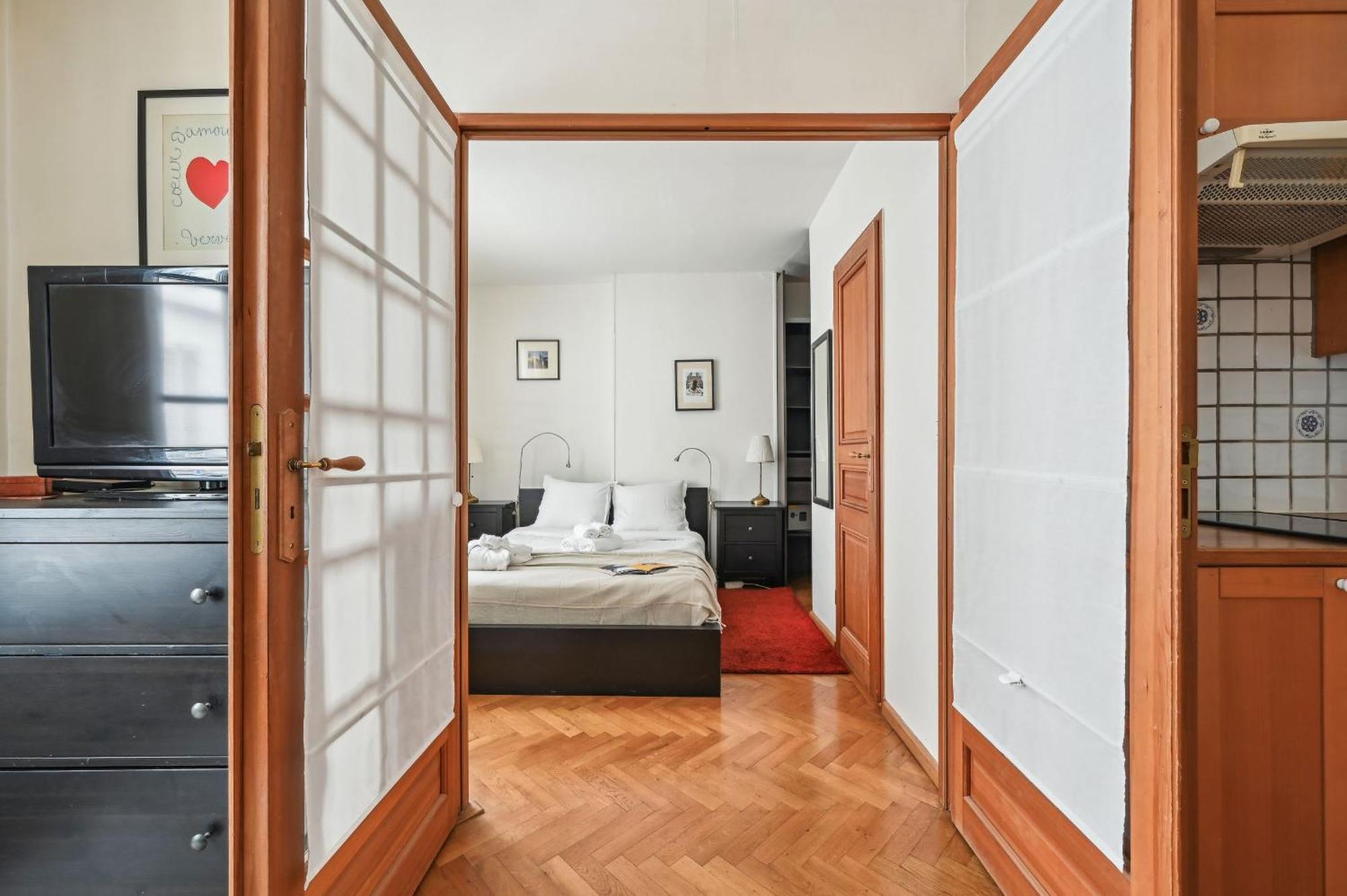 Eiffel Tower & Hotel Des Invalides - 1Br - Cityapartmentstay Παρίσι Εξωτερικό φωτογραφία